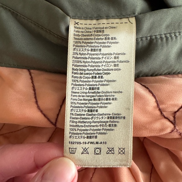 Scotch & Soda Arza Quilted Two-Tone Jacket in Olive and Khaki - Picture 8 of 9